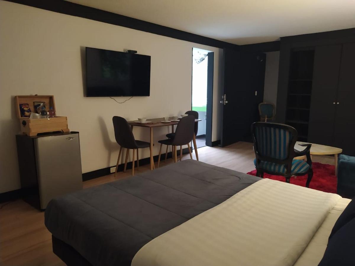 Hotel Boutique Casa Lozada โบโกตา ภายนอก รูปภาพ
